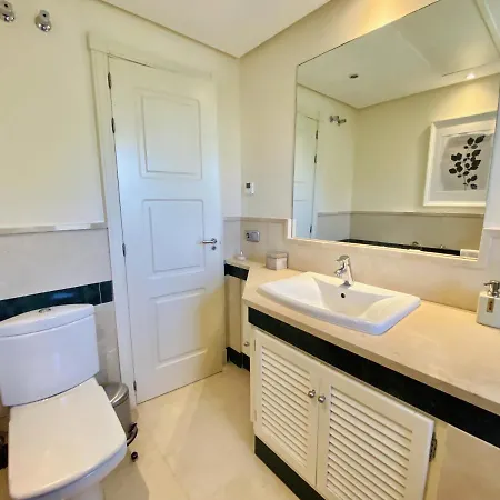 Apartmán Estepona, Primera Linea En Urb Riviera Andaluza
